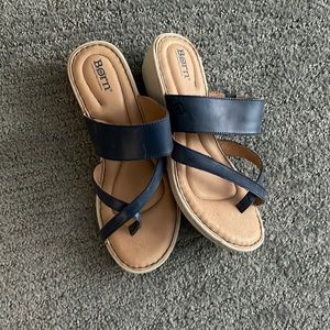 Woman’s sandals, BORN, blue leather